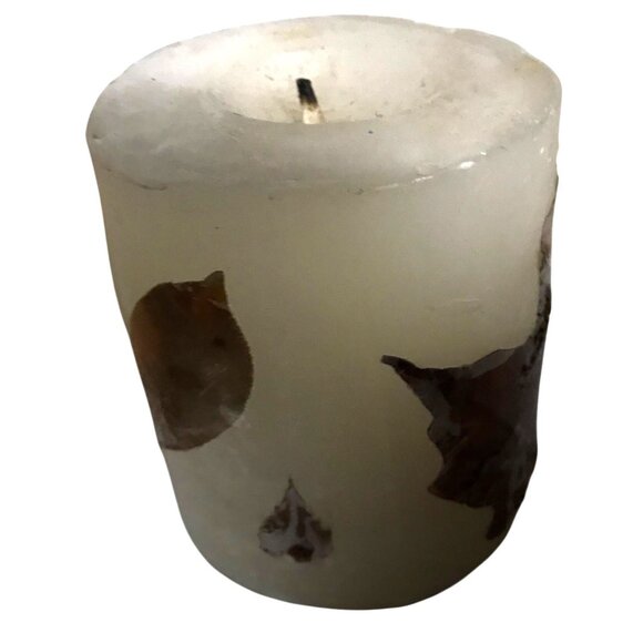 Glass Hurricane Candle Holder With Leaf Decorated Pillar Candle Set - Picture 9 of 10